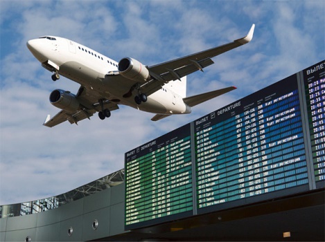 Le trafic des aéroports de France gagne 5,5 % en juillet 2015 selon la DGAC - © miklyxa13 fotolia