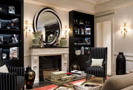 Le Keppler : un nouvel hôtel boutique parisien en noir et blanc Le Keppler : un nouvel hôtel boutique parisien en noir et blanc