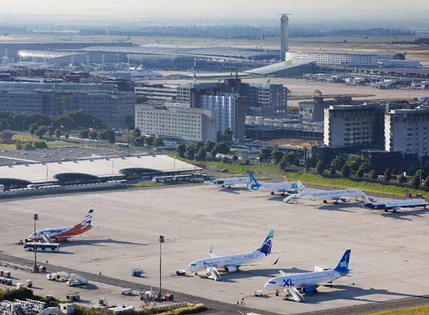 Les aéroports parisiens ont connu plusieurs pics de trafic pendant l'été 2015 - Photo : LUIDER, Emile - LA COMPANY pour Aéroports de Paris