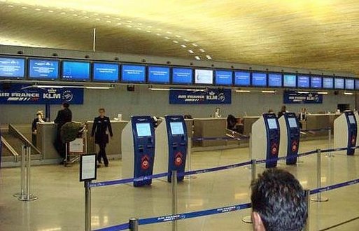 Grève Air France : dossiers en souffrance et ras-le-bol des clients ! Grève Air France : dossiers en souffrance et ras-le-bol des clients !