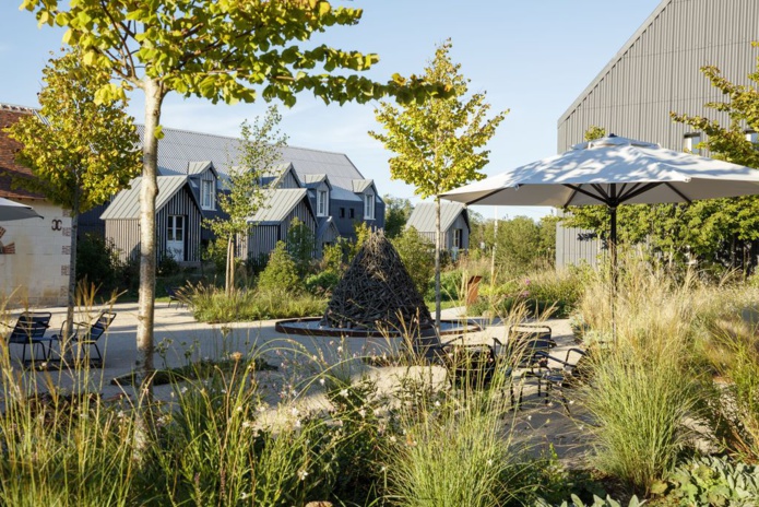 Les chambres sont installées dans des constructions nouvelles, éco-conçues (© Eric Sander/Domaine de Chaumont) Les chambres sont installées dans des constructions nouvelles, éco-conçues (© Eric Sander/Domaine de Chaumont)