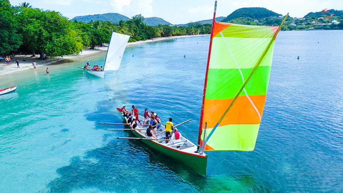 Initiation à la yole en eductour - © CMT TiFox Initiation à la yole en eductour - © CMT TiFox