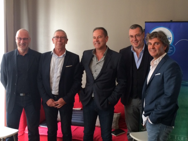 L'équipe de Transat en ordre de bataille pour affronter l'hiver. DR- DG L'équipe de Transat en ordre de bataille pour affronter l'hiver. DR- DG