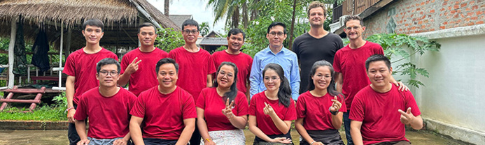 L'équipe Easia Travel Laos © Easia Travel L'équipe Easia Travel Laos © Easia Travel