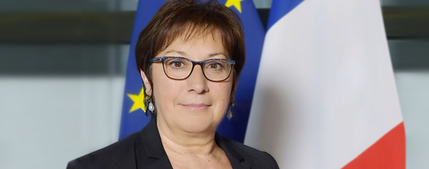 Martine Pinville, secrétaire d’État en charge du Commerce, de l'Artisanat, de la Consommation et de l’Économie sociale et solidaire - Photo : Gouvernement.fr