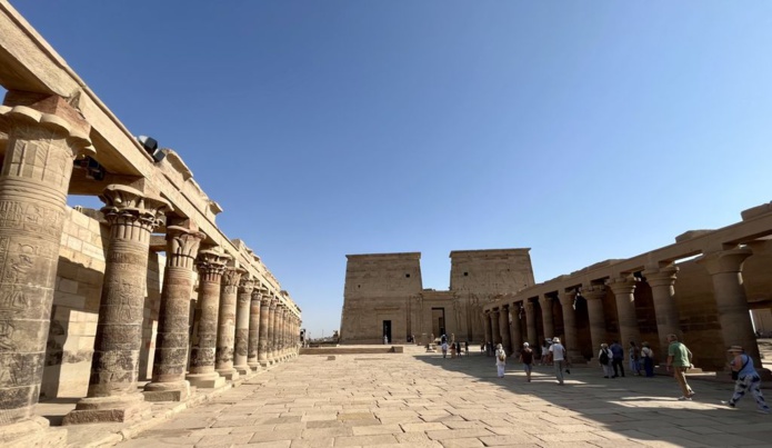 Pour les sauver ses eaux après la construction du deuxième barrage d'Assouan, les temples de l'île de Philae ont été transférés sur une île plus en hauteur (©) Pour les sauver ses eaux après la construction du deuxième barrage d'Assouan, les temples de l'île de Philae ont été transférés sur une île plus en hauteur (©)