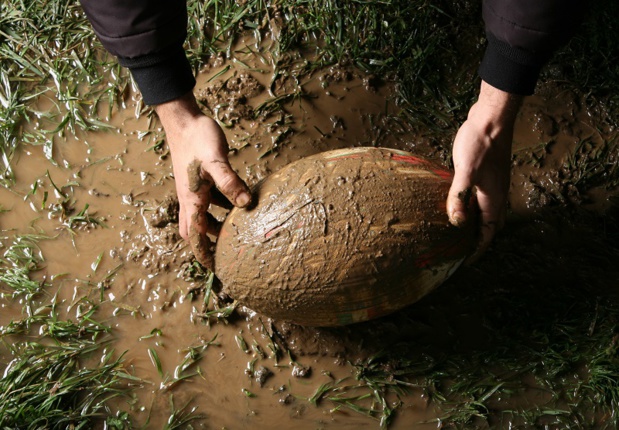 Que ce soit les divers marathons "grandes capitales", la coupe du monde de foot, celle de rugby actuellement, tout est bon pour ces officines ou ces "associations", non immatriculées, pour vendre à des gogos sporteux tout et n'importe quoi - Fotolia - Auteur : alex.pin