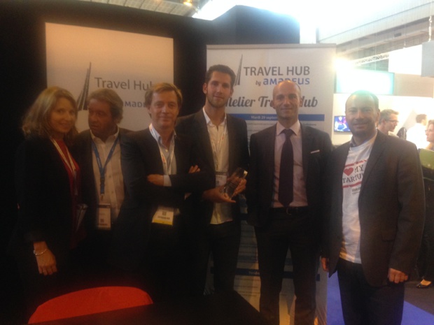 Arnaud Katz, CEO de Bird Office, entouré du jury (c) Johanna Gutkind Arnaud Katz, CEO de Bird Office, entouré du jury (c) Johanna Gutkind