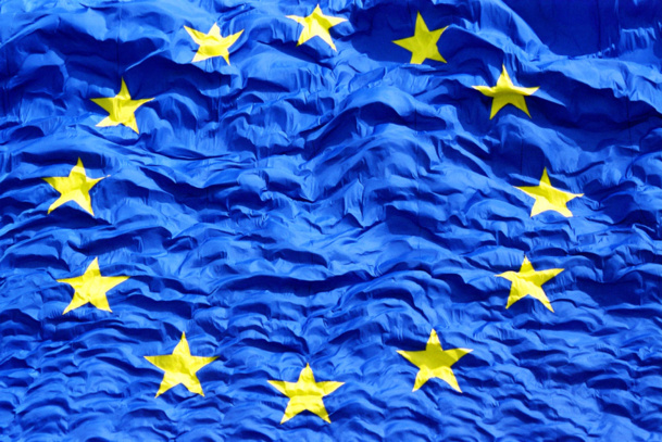 Photo European flag Commission Européenne