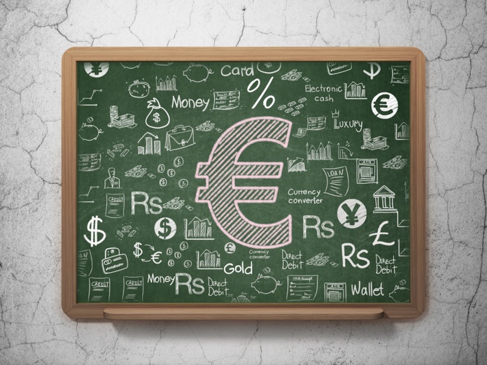 Sur le marché des changes, l'EUR/USD est en baisse et pourrait tester le support à 1,08 à moyen terme si la tendance continue.  - Depositphotos.com Auteur maxkabakov Sur le marché des changes, l'EUR/USD est en baisse et pourrait tester le support à 1,08 à moyen terme si la tendance continue.  - Depositphotos.com Auteur maxkabakov