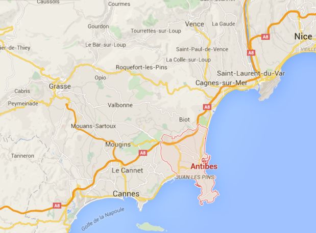 It is the zone between Cannes, Mandelieu, and Antibes that suffered the most damages in the night of Saturday 3rd to Sunday 4th of October 2015 - DR : Google Maps