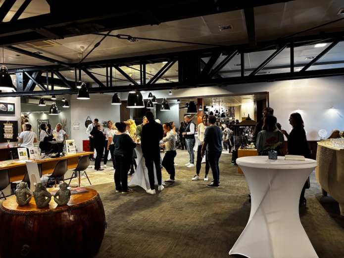 Une soirée pour échanger sur les voyages - ©AméliaBrille Une soirée pour échanger sur les voyages - ©AméliaBrille