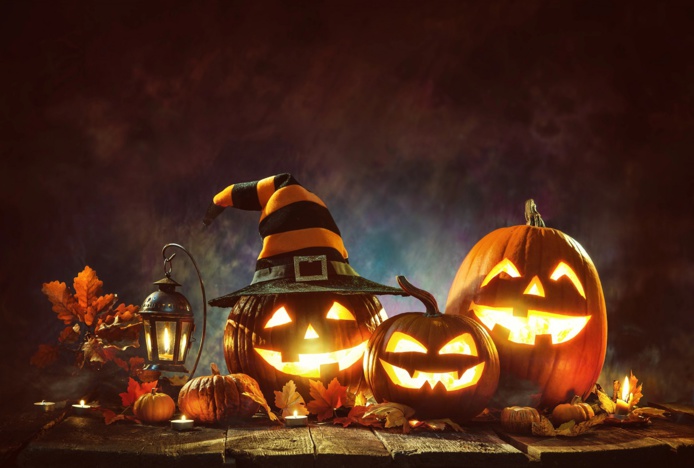 Halloween : les parcs français soufflent un vent d’effroi !