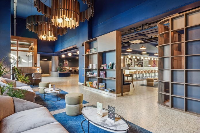 L'hôtel est situé près de Disneyland Paris - © Akena Serris Val d'Europe L'hôtel est situé près de Disneyland Paris - © Akena Serris Val d'Europe