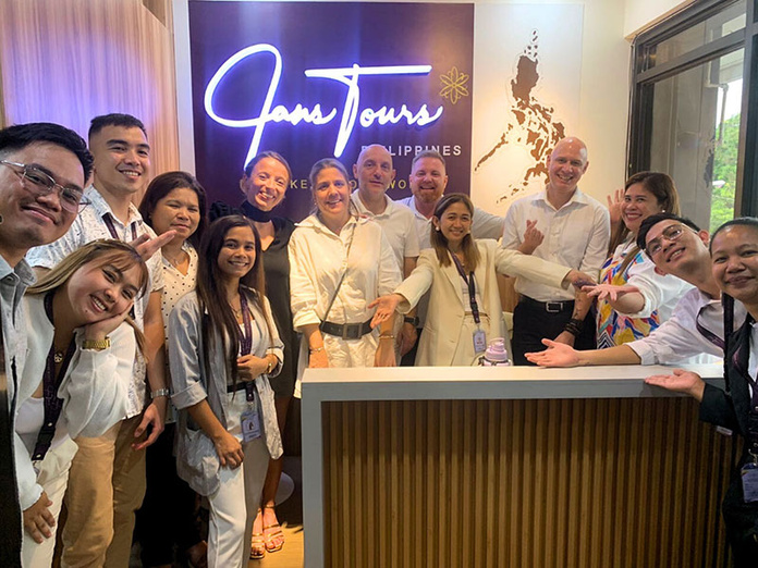 Inauguration des nouveaux bureaux Jans Tours à Manille © Jans Tours Inauguration des nouveaux bureaux Jans Tours à Manille © Jans Tours