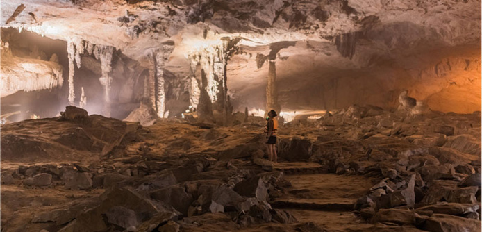 La grotte de Konglor à Hinboon : un incontournable du centre du Laos © Easia Travel La grotte de Konglor à Hinboon : un incontournable du centre du Laos © Easia Travel