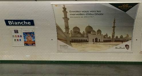 Abu Dhabi : l'Office de Tourisme s'affiche dans le métro parisien