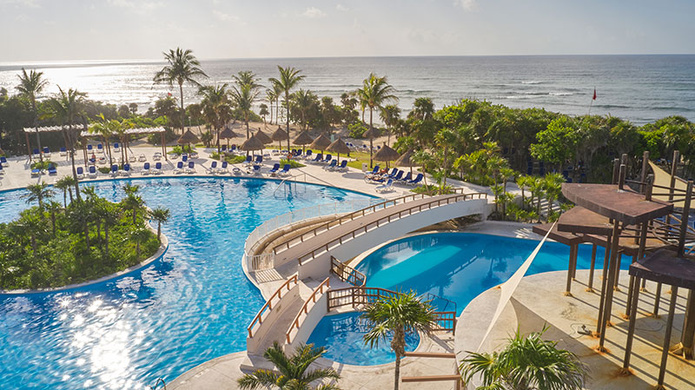 Bahia Principe Grand Tulum : récemment réouvert sous le concept ORIGIN inspiré par la nature et les racines magiques de la culture maya © Bahia Principe Hotels & Resorts Bahia Principe Grand Tulum : récemment réouvert sous le concept ORIGIN inspiré par la nature et les racines magiques de la culture maya © Bahia Principe Hotels & Resorts