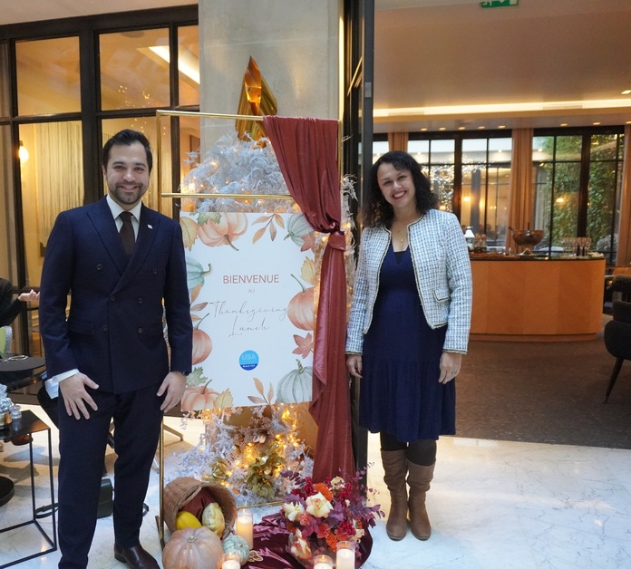 Avec Vanessa Chardon-Laîné, PR Director France pour Brand USA, William Mondello, Trade Director France de Brand USA, le 28 novembre dernier à Paris - Photo : C.Hardin Avec Vanessa Chardon-Laîné, PR Director France pour Brand USA, William Mondello, Trade Director France de Brand USA, le 28 novembre dernier à Paris - Photo : C.Hardin