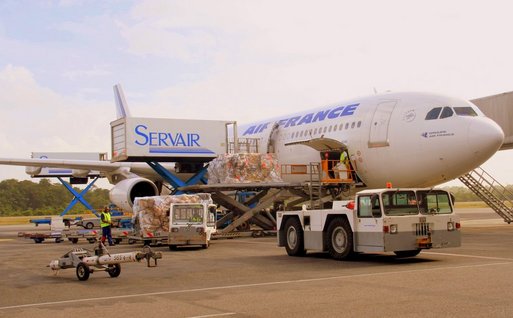 Guyane : Nicolas Sarkozy veut ouvrir le ciel à la concurrence... Guyane : Nicolas Sarkozy veut ouvrir le ciel à la concurrence...