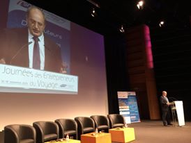 Congrès du SNAV : Face au terrorisme, "une des réponses c'est d'être là et tous là" (live)