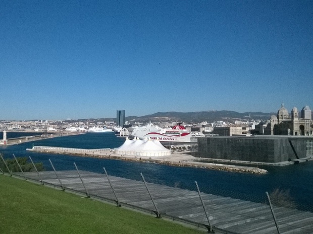 Vue de Marseille depuis le Palais du Pharo où s'est tenue la 15e édition de Top Cruise - Photo P.C.