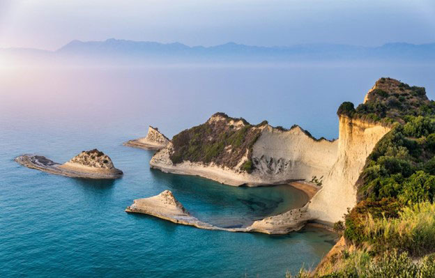 © Explora Journeys © Explora Journeys
