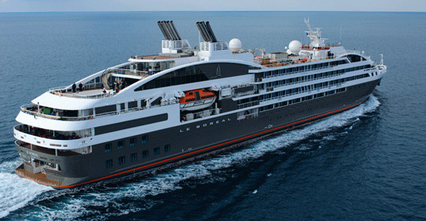 Le Boréal a subi de gros dégâts après cet incendie - Photo : Ponant Le Boréal a subi de gros dégâts après cet incendie - Photo : Ponant