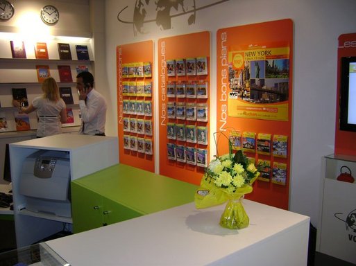 Agence d’Englos (59) à côté de Lille Agence d’Englos (59) à côté de Lille