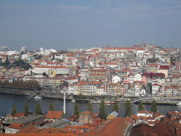 Vue sur le Douro et le centre historique de Porto depuis une chambre duYeatman. Photo MS.