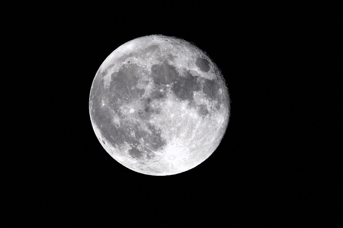 Lune et surtourisme ? A l’occasion de son soixantième anniversaire le WMF a inclus dans sa liste de sites menacés : la lune ! Depositphotos.com Auteur 1231963 Lune et surtourisme ? A l’occasion de son soixantième anniversaire le WMF a inclus dans sa liste de sites menacés : la lune ! Depositphotos.com Auteur 1231963