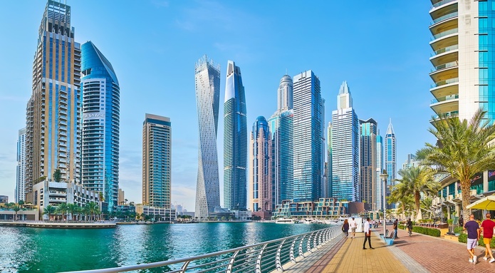 L’itinéraire « Désert Fantastique » propose des départs de Doha ou Dubaï - Depositphotos @efesenko L’itinéraire « Désert Fantastique » propose des départs de Doha ou Dubaï - Depositphotos @efesenko