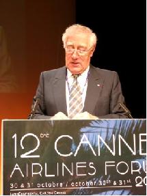Cannes : le transport aérien va-t-il dans le mur ?