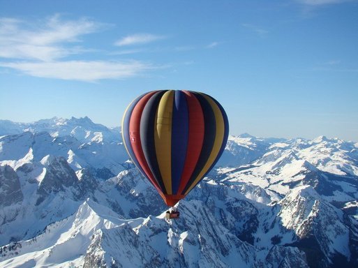 France Montgolfières : nouvelle formule Prestige au coeur des Alpes Suisses