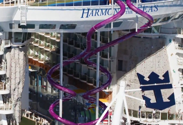 RCI dévoile le méga toboggan de l'Harmony of the Seas RCI dévoile le méga toboggan de l'Harmony of the Seas