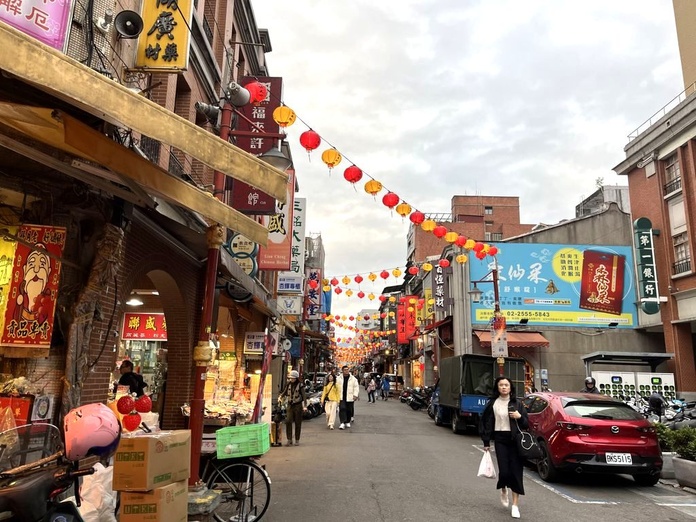 Dans les rues de Taipei, tradition et modernité se côtoient harmonieusement(© PB)