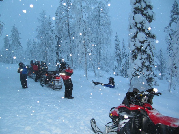 Le parcours de la balade à motoneige prévoit plusieurs pauses pour admirer le paysage - Photo : P.C. Le parcours de la balade à motoneige prévoit plusieurs pauses pour admirer le paysage - Photo : P.C.