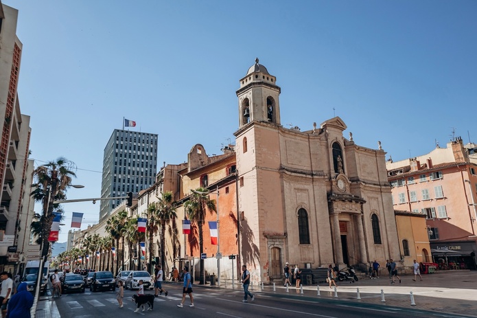 Centre historique de Toulon - Depositphotos @Andrei Antipov