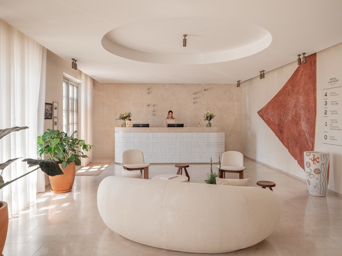 Crédits Nicolas Anetson Crédits Nicolas Anetson