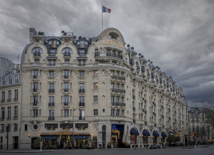 Récemment passé dans le giron du groupe Mandarin Oriental, l'hôtel Lutetia est un des douze palaces parisiens (frlegros/Deposit Photos) Récemment passé dans le giron du groupe Mandarin Oriental, l'hôtel Lutetia est un des douze palaces parisiens (frlegros/Deposit Photos)