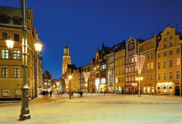 Le cœur de la ville s’articule autour de la grande place du marché, du XIIIème siècle - DR OT Pologne