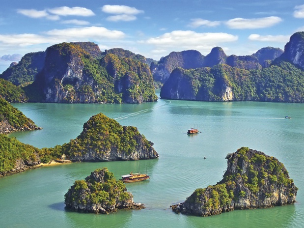 La baie d'Halong, l'une des étapes du tour du monde de Safrans. DR - Safrans du Monde La baie d'Halong, l'une des étapes du tour du monde de Safrans. DR - Safrans du Monde