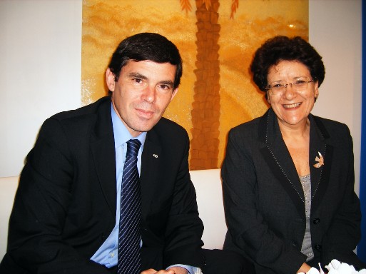 Khelil Lajimi Ministre du Tourisme de Tunisie et Fetia Knani directrice de l'Office de Tourisme de Tunisie pour la France Khelil Lajimi Ministre du Tourisme de Tunisie et Fetia Knani directrice de l'Office de Tourisme de Tunisie pour la France