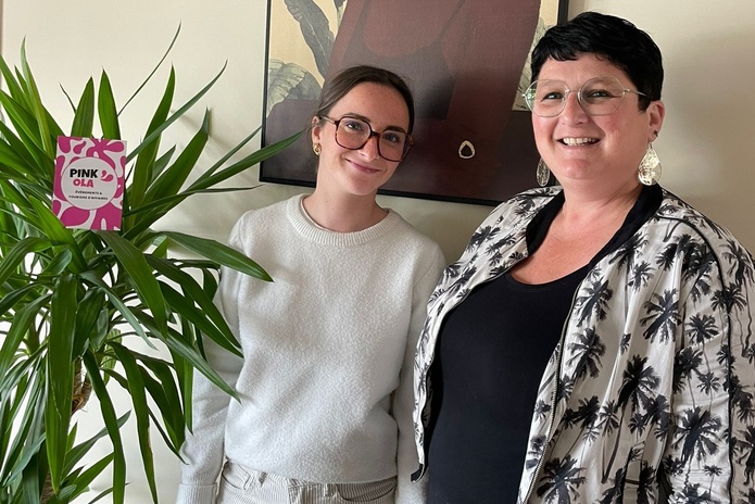 Aux côtés de Gwénola Monnier (à droite), Anaïs Verdon, actuellement étudiante en communication et événementiel en alternance, rejoindra l’entreprise en CDI en septembre 2025 - Photo : TMS Events