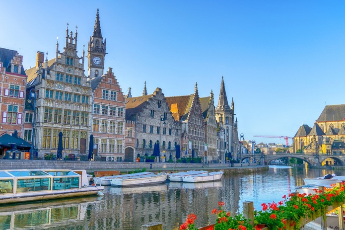 CroisiEurope dévoile de nouveaux itinéraires en France et en Belgique - Photo : Depositphotos.com @laraslk CroisiEurope dévoile de nouveaux itinéraires en France et en Belgique - Photo : Depositphotos.com @laraslk