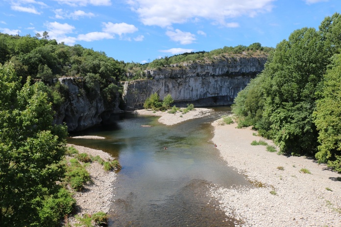 Chassezac, découvrez l’autre Ardèche à découvrir en canoë, loin de la foule - JFR