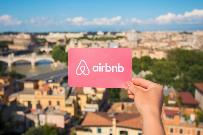 Airbnb élargit son offre pour l’été 2025 - Photo : Depositphotos.com @grinvalds Airbnb élargit son offre pour l’été 2025 - Photo : Depositphotos.com @grinvalds