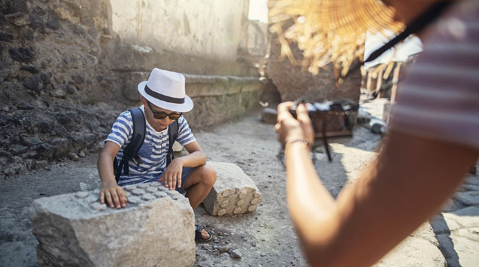 © Costa Croisières – Naples - Fun for Family à Pompéi © Costa Croisières – Naples - Fun for Family à Pompéi