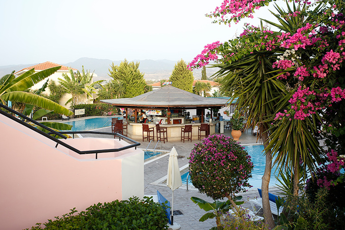 Akamanthea Holiday Village © Creative Tours