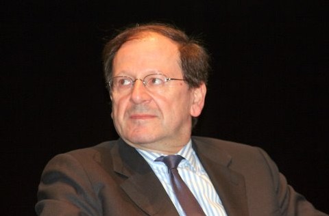 Hervé Novelli, à l'écoute des doléances des professionnels Hervé Novelli, à l'écoute des doléances des professionnels